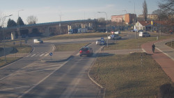 Křižovatka ulic Velká Dlážka a Polní