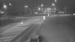 Křižovatka ulic Velká Dlážka a Polní