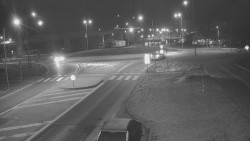 Křižovatka ulic Velká Dlážka a Polní