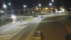 Křižovatka ulic Velká Dlážka a Polní