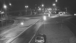 Křižovatka ulic Velká Dlážka a Polní