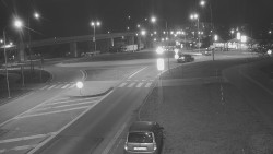 Křižovatka ulic Velká Dlážka a Polní