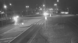 Křižovatka ulic Velká Dlážka a Polní