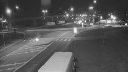 Křižovatka ulic Velká Dlážka a Polní