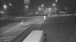 Křižovatka ulic Velká Dlážka a Polní