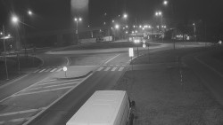 Křižovatka ulic Velká Dlážka a Polní