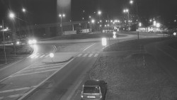 Křižovatka ulic Velká Dlážka a Polní