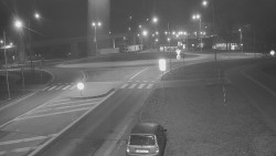 Křižovatka ulic Velká Dlážka a Polní