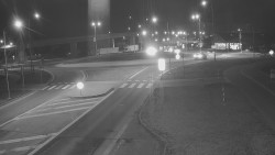 Křižovatka ulic Velká Dlážka a Polní