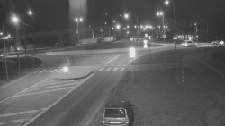 Křižovatka ulic Velká Dlážka a Polní