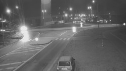 Křižovatka ulic Velká Dlážka a Polní