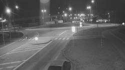 Křižovatka ulic Velká Dlážka a Polní