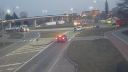 Křižovatka ulic Velká Dlážka a Polní