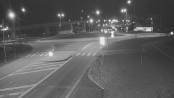 Křižovatka ulic Velká Dlážka a Polní