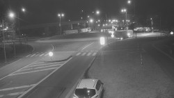 Křižovatka ulic Velká Dlážka a Polní