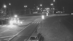 Křižovatka ulic Velká Dlážka a Polní