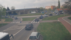 Křižovatka ulic Velká Dlážka a Polní