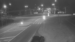 Křižovatka ulic Velká Dlážka a Polní