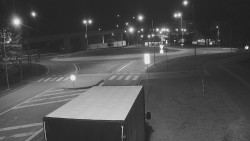 Křižovatka ulic Velká Dlážka a Polní