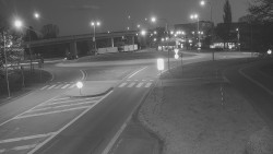 Křižovatka ulic Velká Dlážka a Polní