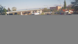 Křižovatka ulic Velká Dlážka a Polní