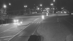 Křižovatka ulic Velká Dlážka a Polní