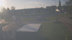 Křižovatka ulic Velká Dlážka a Polní