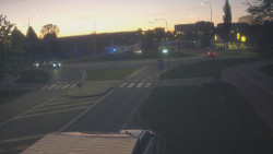 Křižovatka ulic Velká Dlážka a Polní