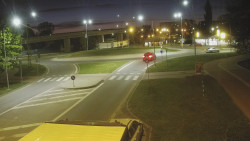 Křižovatka ulic Velká Dlážka a Polní