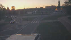 Křižovatka ulic Velká Dlážka a Polní