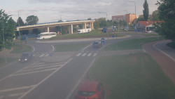 Křižovatka ulic Velká Dlážka a Polní