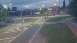 Křižovatka ulic Velká Dlážka a Polní