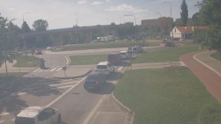 Křižovatka ulic Velká Dlážka a Polní