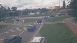 Křižovatka ulic Velká Dlážka a Polní