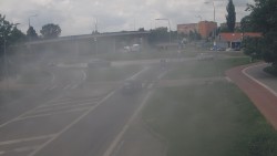 Křižovatka ulic Velká Dlážka a Polní