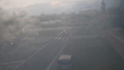Křižovatka ulic Velká Dlážka a Polní
