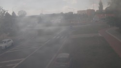 Křižovatka ulic Velká Dlážka a Polní