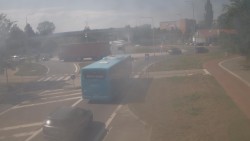 Křižovatka ulic Velká Dlážka a Polní
