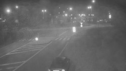Křižovatka ulic Velká Dlážka a Polní