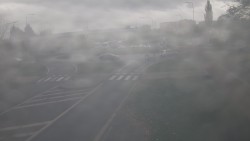 Křižovatka ulic Velká Dlážka a Polní