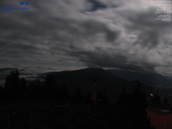 Snímek    4.11.2025 v 02:00