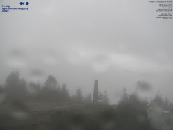 Pohled na jihozápad, Smrk