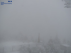 Pohled na jihozápad, Smrk