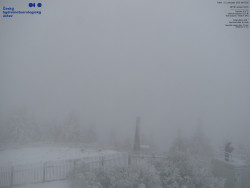 Pohled na jihozápad, Smrk