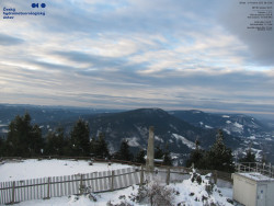 Pohled na jihozápad, Smrk