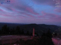 Pohled na jihozápad, Smrk