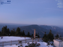 Pohled na jihozápad, Smrk