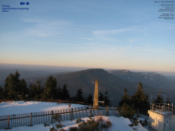 Pohled na jihozápad, Smrk