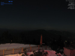 Pohled na jihozápad, Smrk