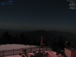 Pohled na jihozápad, Smrk